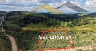 CI 494 - Lote à venda com 4.317,47 m² no Condomínio Recanto da Serra – Fácil acesso a BR 381